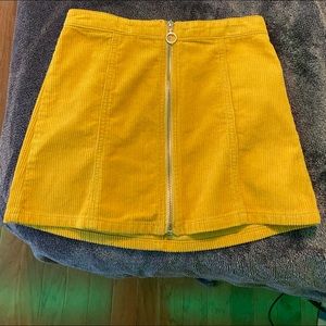 9/10 girls forever 21 skirt